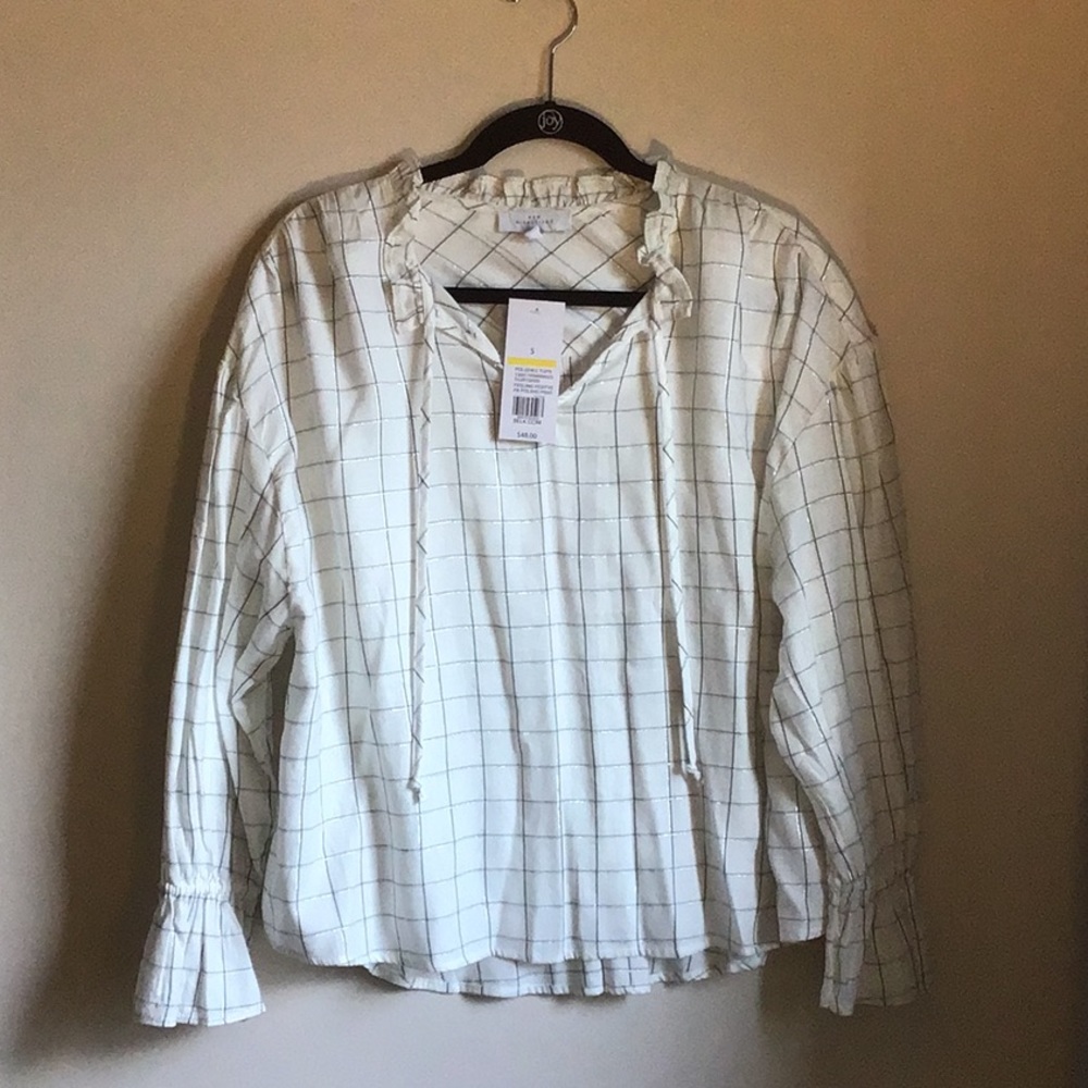 White/black/silver plaid blouse, size S, NWT
